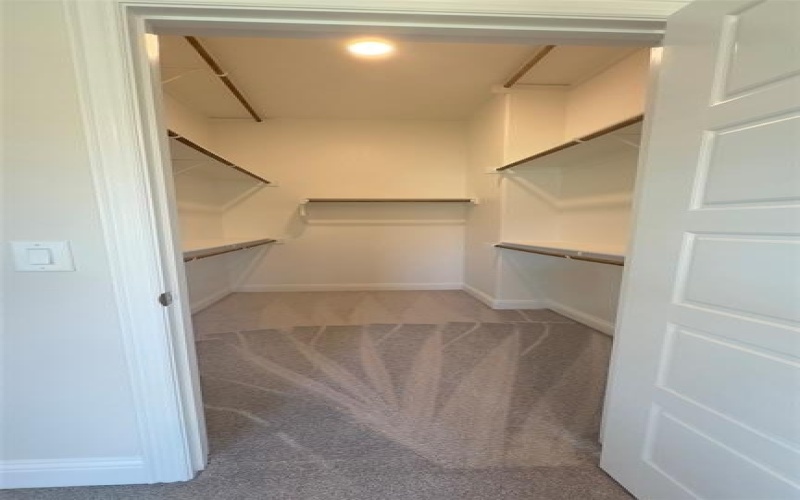 2805 Chert Court, Sherman, TX 75092, 3 Bedrooms Bedrooms, ,2 BathroomsBathrooms,Residential Lease,For Rent,2805 Chert Court,20944852