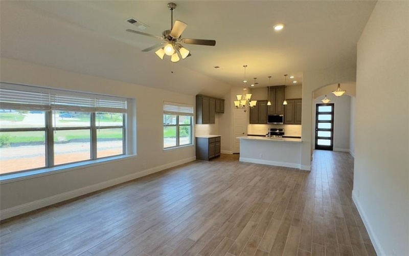 2805 Chert Court, Sherman, TX 75092, 3 Bedrooms Bedrooms, ,2 BathroomsBathrooms,Residential Lease,For Rent,2805 Chert Court,20944852