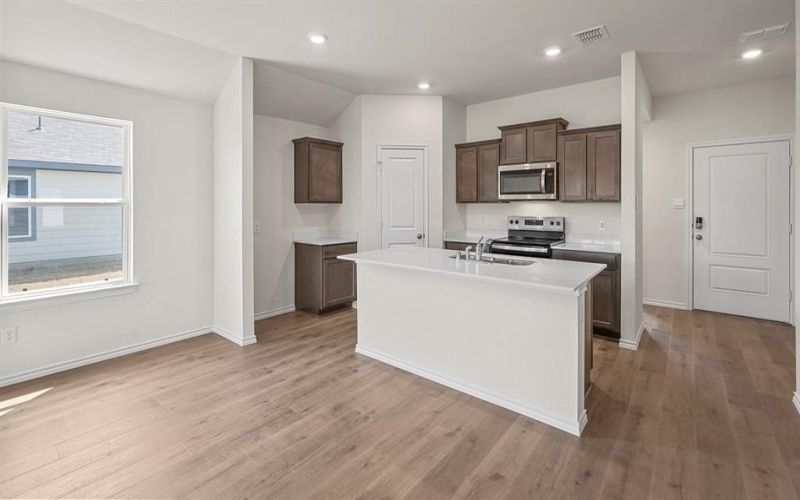 914 Jett Drive, Ferris, TX 75125, 4 Bedrooms Bedrooms, ,2 BathroomsBathrooms,Residential,For Sale,914 Jett Drive,20964858