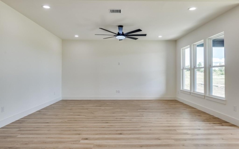 6434 Abner Road, Terrell, TX 75161, 3 Bedrooms Bedrooms, ,2 BathroomsBathrooms,Residential,For Sale,6434 Abner Road,20964869