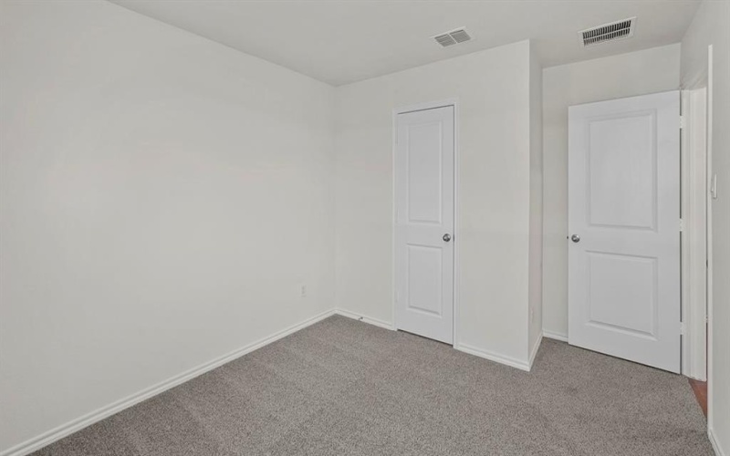 1005 Newport Drive, Ferris, TX 75125, 4 Bedrooms Bedrooms, ,2 BathroomsBathrooms,Residential,For Sale,1005 Newport Drive,20964871