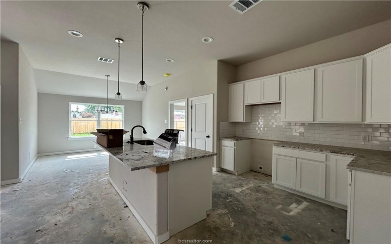 2814 Messenger Way, Bryan, TX 77802, 3 Bedrooms Bedrooms, ,2 BathroomsBathrooms,Residential,For Sale,2814 Messenger Way,25002256