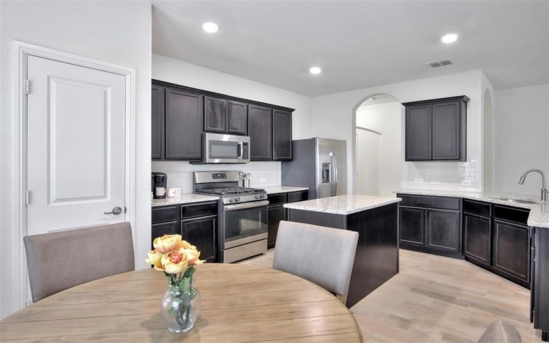 1317 Crescent View Drive, Anna, TX 75409, 4 Habitaciones Habitaciones , ,2 BañosBaños,Residential Lease,En Alquiler,1317 Crescent View Drive,20964978