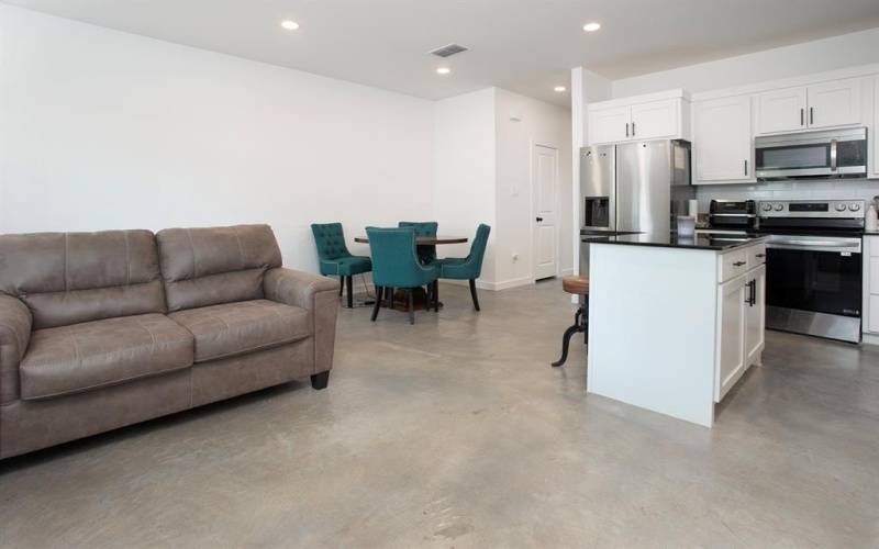 18747 FM 2493, Flint, TX 75762, ,Residential Multi Family,En Venta,18747 FM 2493,20965019