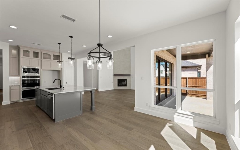 16322 Old Westbury Lane, Frisco, TX 75033, 4 Habitaciones Habitaciones , ,5 BañosBaños,Residential,En Venta,16322 Old Westbury Lane,20965147