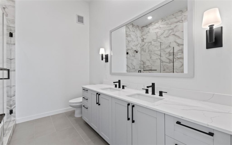2620 Maple Avenue #1105, Dallas, TX 75201, 2 Bedrooms Bedrooms, ,2 BathroomsBathrooms,Residential Lease,For Rent,2620 Maple Avenue,20965168
