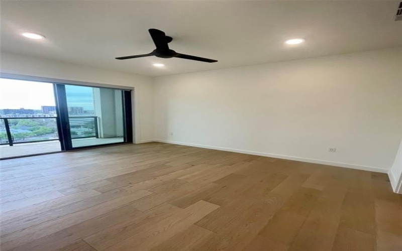 2620 Maple Avenue #1105, Dallas, TX 75201, 2 Bedrooms Bedrooms, ,2 BathroomsBathrooms,Residential Lease,For Rent,2620 Maple Avenue,20965168