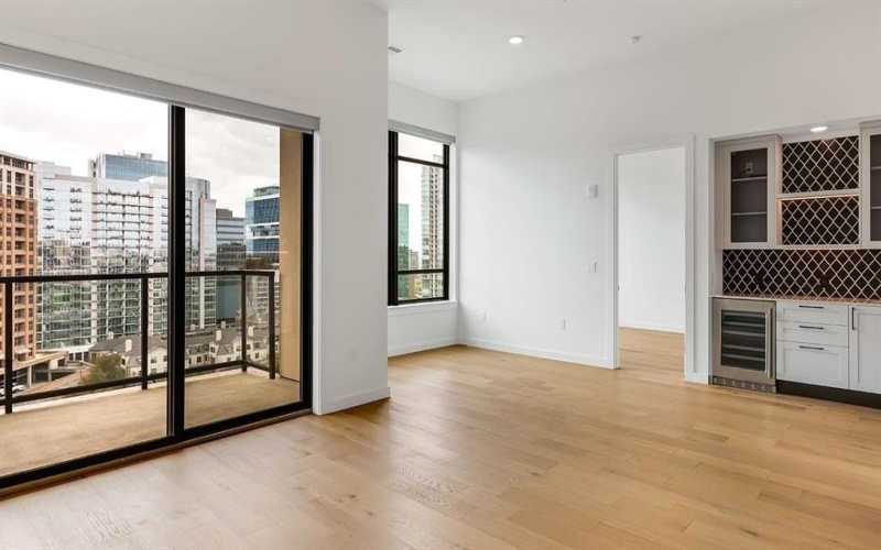 2620 Maple Avenue #1105, Dallas, TX 75201, 2 Bedrooms Bedrooms, ,2 BathroomsBathrooms,Residential Lease,For Rent,2620 Maple Avenue,20965168