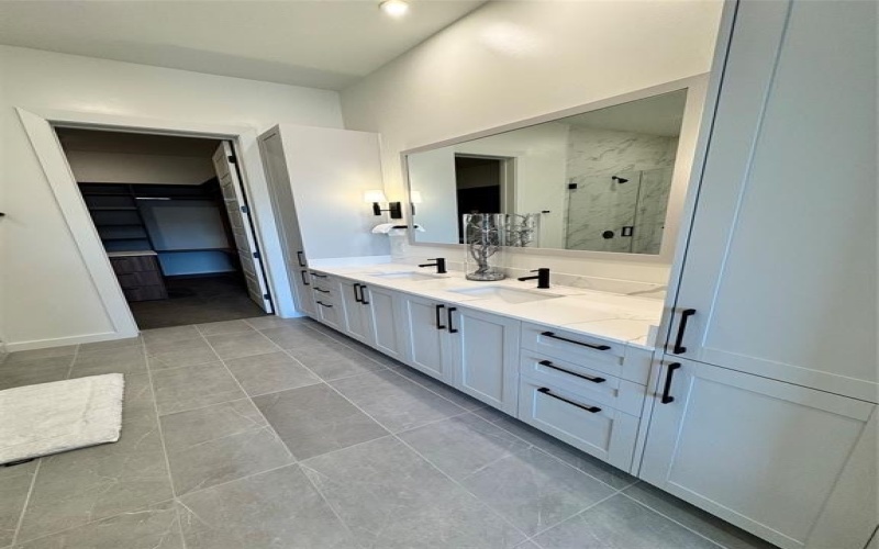2620 Maple Avenue #617, Dallas, TX 75201, 2 Bedrooms Bedrooms, ,2 BathroomsBathrooms,Residential Lease,For Rent,2620 Maple Avenue,20965276