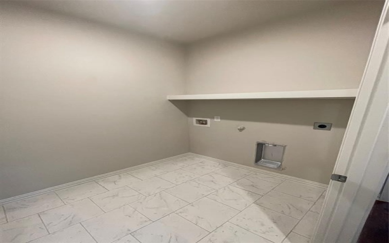 2829 Peony Drive, Sherman, TX 75092, 3 Bedrooms Bedrooms, ,2 BathroomsBathrooms,Residential Lease,For Rent,2829 Peony Drive,20965401