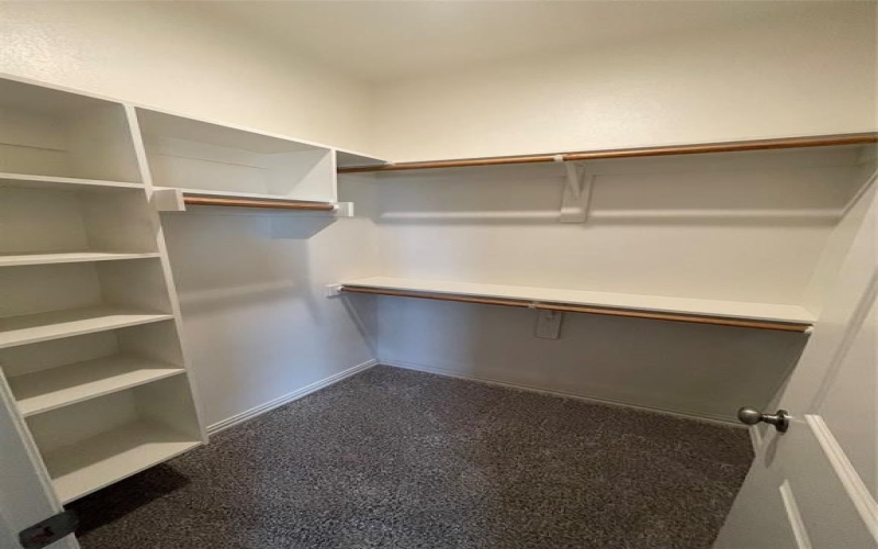 2829 Peony Drive, Sherman, TX 75092, 3 Bedrooms Bedrooms, ,2 BathroomsBathrooms,Residential Lease,For Rent,2829 Peony Drive,20965401