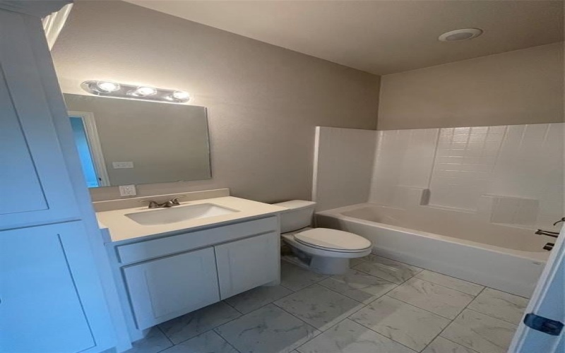 2829 Peony Drive, Sherman, TX 75092, 3 Bedrooms Bedrooms, ,2 BathroomsBathrooms,Residential Lease,For Rent,2829 Peony Drive,20965401