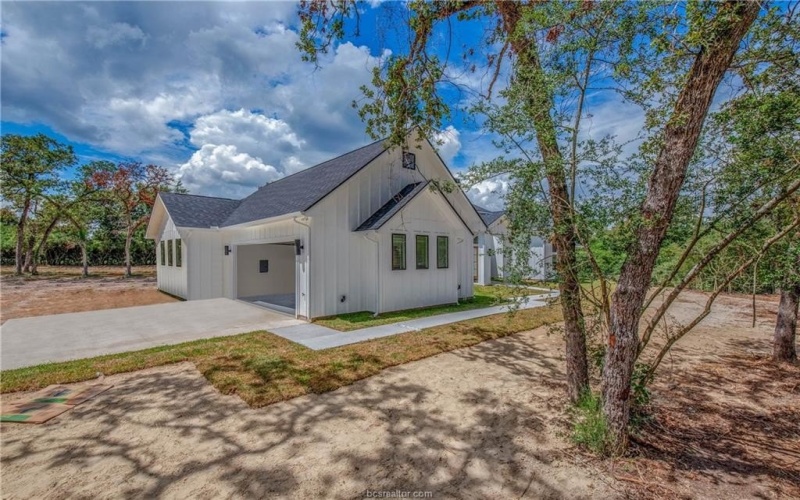 Lot 12 Hillcrest, Franklin, TX 77856, 4 Bedrooms Bedrooms, ,3 BathroomsBathrooms,Residential,For Sale,Lot 12 Hillcrest,25002413