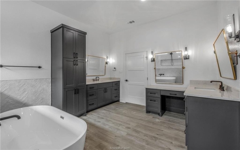 Lot 12 Hillcrest, Franklin, TX 77856, 4 Bedrooms Bedrooms, ,3 BathroomsBathrooms,Residential,For Sale,Lot 12 Hillcrest,25002413