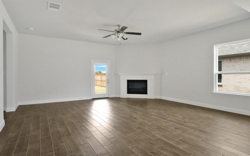 505 Parrino Parkway, Princeton, TX 75407, 4 Bedrooms Bedrooms, ,2 BathroomsBathrooms,Residential Lease,For Rent,505 Parrino Parkway,20965578