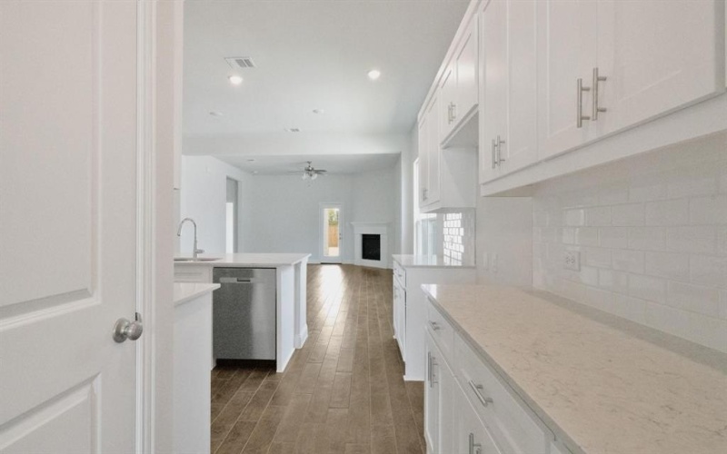 505 Parrino Parkway, Princeton, TX 75407, 4 Bedrooms Bedrooms, ,2 BathroomsBathrooms,Residential Lease,For Rent,505 Parrino Parkway,20965578