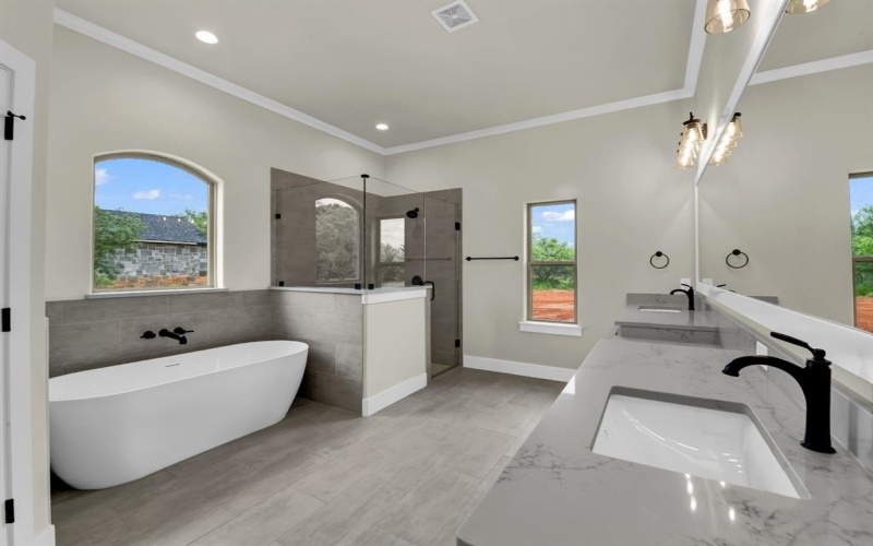 971 County Road 1304, Bridgeport, TX 76426, 4 Habitaciones Habitaciones , ,2 BañosBaños,Residential,En Venta,971 County Road 1304,20965688
