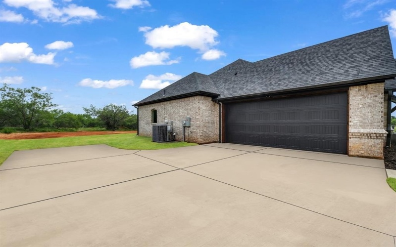 971 County Road 1304, Bridgeport, TX 76426, 4 Habitaciones Habitaciones , ,2 BañosBaños,Residential,En Venta,971 County Road 1304,20965688