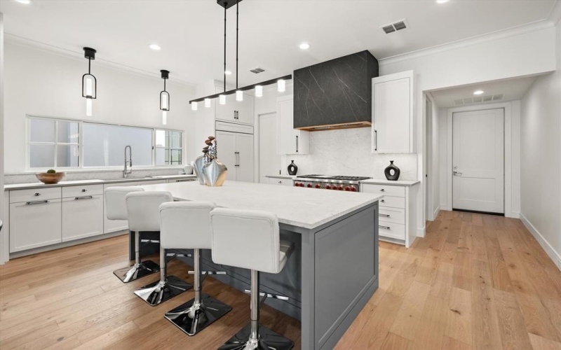2955 Sunset Boulevard, Flower Mound, TX 76226, 4 Habitaciones Habitaciones , ,5 BañosBaños,Residential,En Venta,2955 Sunset Boulevard,20965697