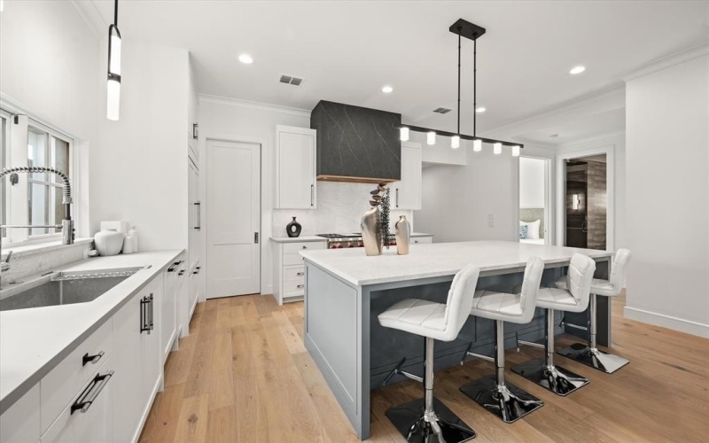2955 Sunset Boulevard, Flower Mound, TX 76226, 4 Habitaciones Habitaciones , ,5 BañosBaños,Residential,En Venta,2955 Sunset Boulevard,20965697