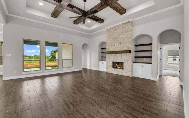 977 County Road 1304, Bridgeport, TX 76426, 4 Bedrooms Bedrooms, ,2 BathroomsBathrooms,Residential,For Sale,977 County Road 1304,20965735