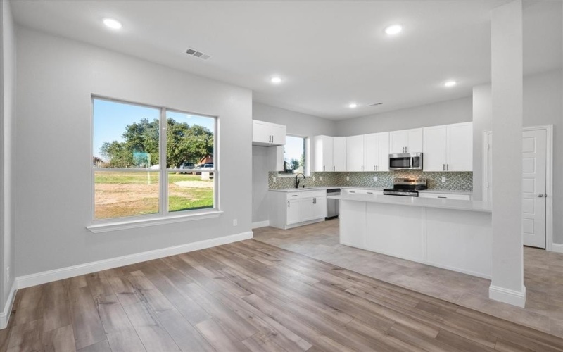738 SE County Road 3122, Corsicana, TX 75109, 4 Bedrooms Bedrooms, ,2 BathroomsBathrooms,Residential,For Sale,738 SE County Road 3122,20965781