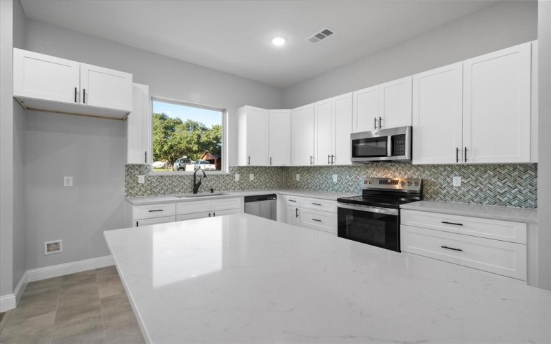 738 SE County Road 3122, Corsicana, TX 75109, 4 Bedrooms Bedrooms, ,2 BathroomsBathrooms,Residential,For Sale,738 SE County Road 3122,20965781