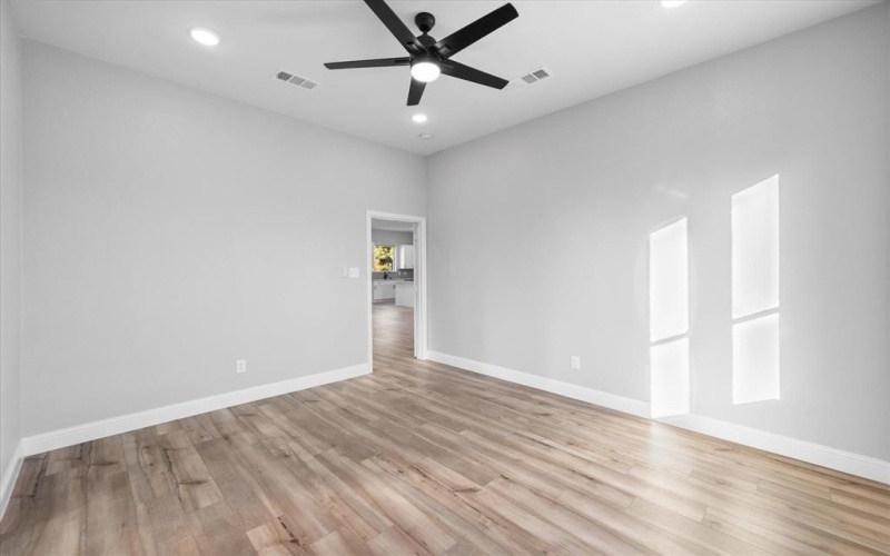 738 SE County Road 3122, Corsicana, TX 75109, 4 Bedrooms Bedrooms, ,2 BathroomsBathrooms,Residential,For Sale,738 SE County Road 3122,20965781