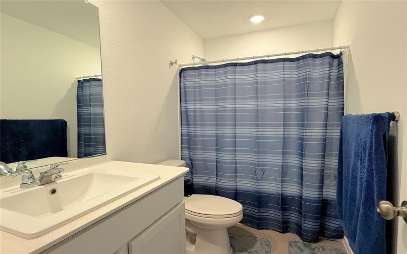 241 Adelina Drive, Little Elm, TX 75068, 4 Bedrooms Bedrooms, ,2 BathroomsBathrooms,Residential Lease,For Rent,241 Adelina Drive,20962275