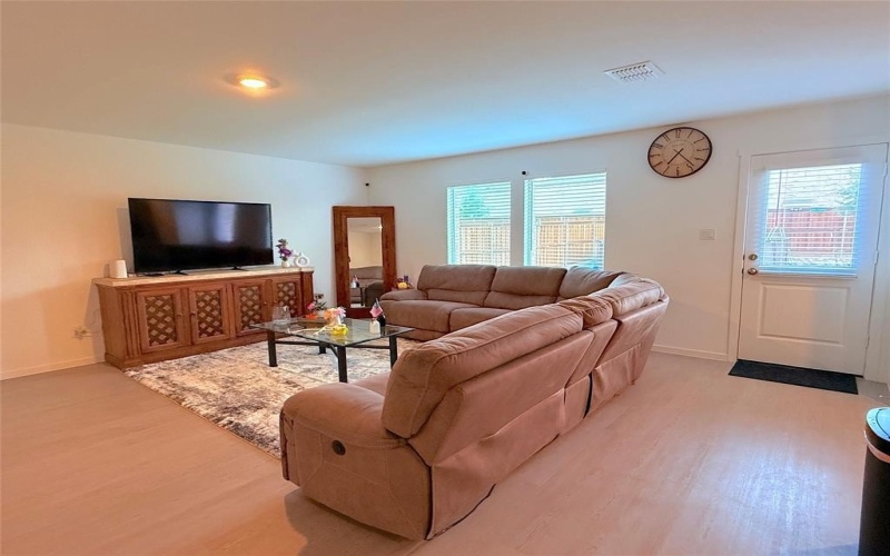 241 Adelina Drive, Little Elm, TX 75068, 4 Bedrooms Bedrooms, ,2 BathroomsBathrooms,Residential Lease,For Rent,241 Adelina Drive,20962275