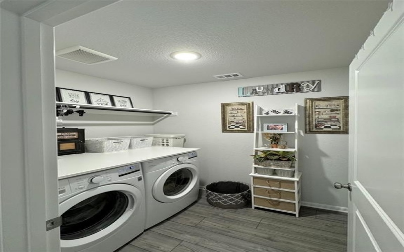 608 N Rain Barrel Place, Weston, TX 75009, 3 Bedrooms Bedrooms, ,2 BathroomsBathrooms,Residential,For Sale,608 N Rain Barrel Place,20962568