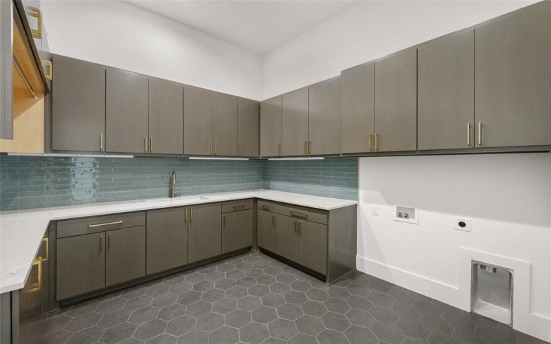 1106 Knoll Crest Drive, Mansfield, TX 76063, 6 Habitaciones Habitaciones , ,7 BañosBaños,Residential,En Venta,1106 Knoll Crest Drive,20963665
