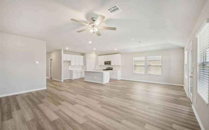 316 Sierra Ridge, Lavon, TX 75166, 3 Bedrooms Bedrooms, ,2 BathroomsBathrooms,Residential,For Sale,316 Sierra Ridge,20963892