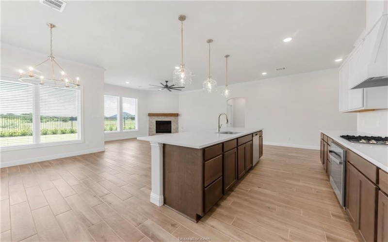 4707 Coral River Road, College Station, TX 77845, 4 Habitaciones Habitaciones , ,3 BañosBaños,Residential,En Venta,4707 Coral River Road,25003168