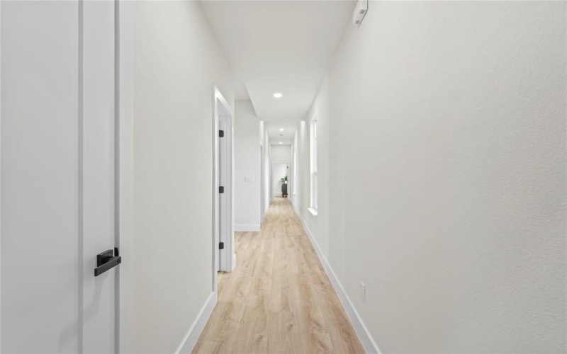 601 S Moore Street, Dallas, TX 75203, 3 Bedrooms Bedrooms, ,2 BathroomsBathrooms,Residential,For Sale,601 S Moore Street,20964623
