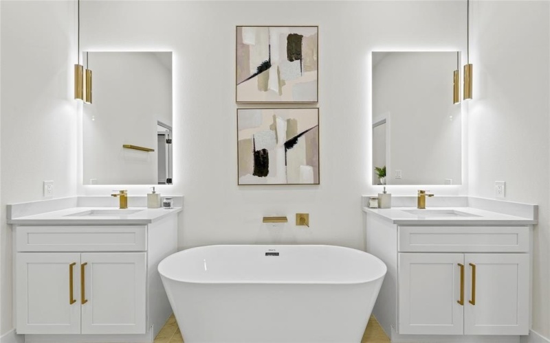 601 S Moore Street, Dallas, TX 75203, 3 Bedrooms Bedrooms, ,2 BathroomsBathrooms,Residential,For Sale,601 S Moore Street,20964623