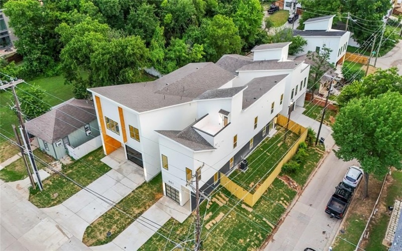 601 S Moore Street, Dallas, TX 75203, 3 Bedrooms Bedrooms, ,2 BathroomsBathrooms,Residential,For Sale,601 S Moore Street,20964623