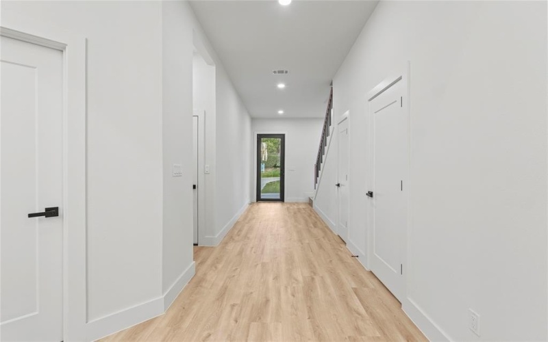 603 S Moore Street, Dallas, TX 75203, 4 Bedrooms Bedrooms, ,2 BathroomsBathrooms,Residential,For Sale,603 S Moore Street,20964631