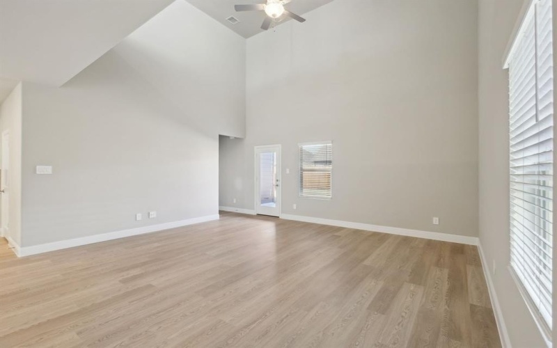 342 Iris Road, Lavon, TX 75166, 5 Habitaciones Habitaciones , ,3 BañosBaños,Residential,En Venta,342 Iris Road,20964668