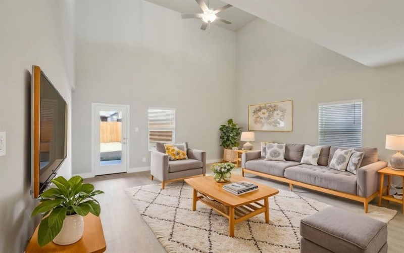 342 Iris Road, Lavon, TX 75166, 5 Habitaciones Habitaciones , ,3 BañosBaños,Residential,En Venta,342 Iris Road,20964668