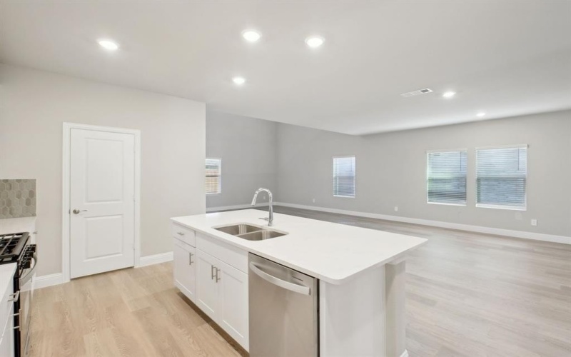 342 Iris Road, Lavon, TX 75166, 5 Habitaciones Habitaciones , ,3 BañosBaños,Residential,En Venta,342 Iris Road,20964668