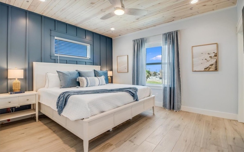 1905 Eskridge Road, Port Aransas, TX 78373, 4 Bedrooms Bedrooms, ,5 BathroomsBathrooms,Residential,For Sale,1905 Eskridge Road,460415