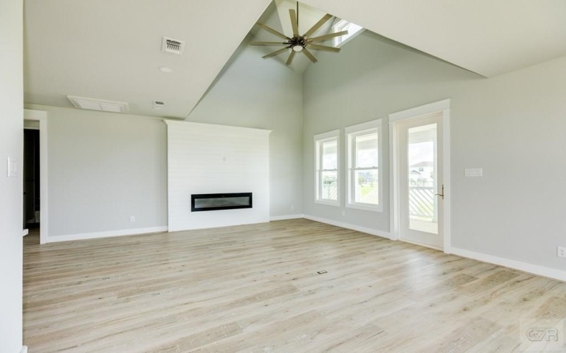 18821 Warrior Road, Galveston, TX 77554, 4 Habitaciones Habitaciones , ,5 BañosBaños,Residential,En Venta,18821 Warrior Road,20250168