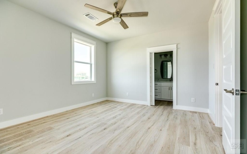 18821 Warrior Road, Galveston, TX 77554, 4 Habitaciones Habitaciones , ,5 BañosBaños,Residential,En Venta,18821 Warrior Road,20250168