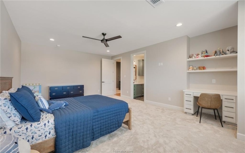 2369 Storyteller Court, College Station, TX 77845, 6 Bedrooms Bedrooms, ,7 BathroomsBathrooms,Residential,For Sale,2369 Storyteller Court,25003604