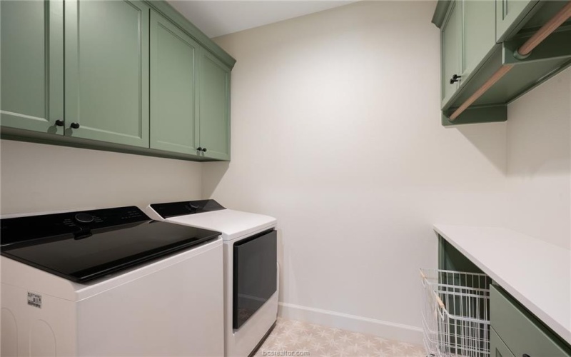 2369 Storyteller Court, College Station, TX 77845, 6 Bedrooms Bedrooms, ,7 BathroomsBathrooms,Residential,For Sale,2369 Storyteller Court,25003604