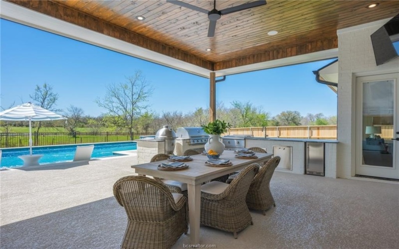 2369 Storyteller Court, College Station, TX 77845, 6 Bedrooms Bedrooms, ,7 BathroomsBathrooms,Residential,For Sale,2369 Storyteller Court,25003604
