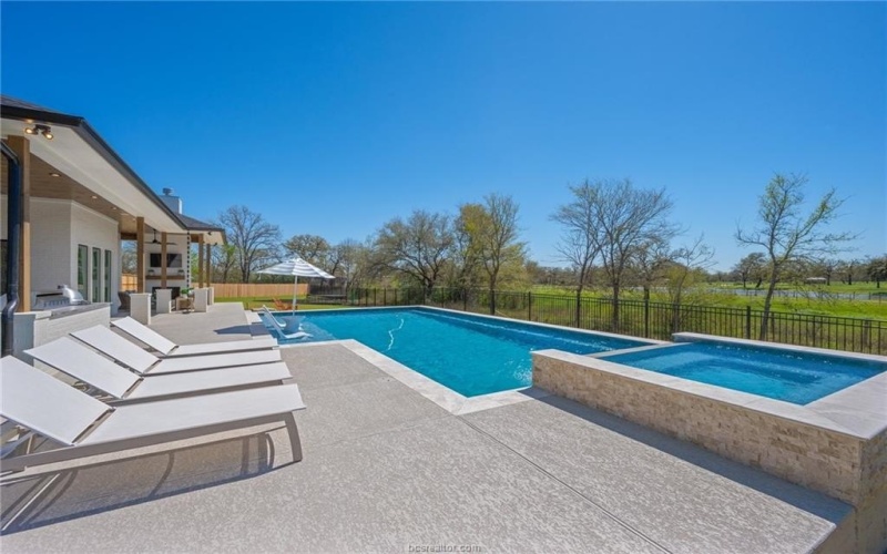 2369 Storyteller Court, College Station, TX 77845, 6 Bedrooms Bedrooms, ,7 BathroomsBathrooms,Residential,For Sale,2369 Storyteller Court,25003604