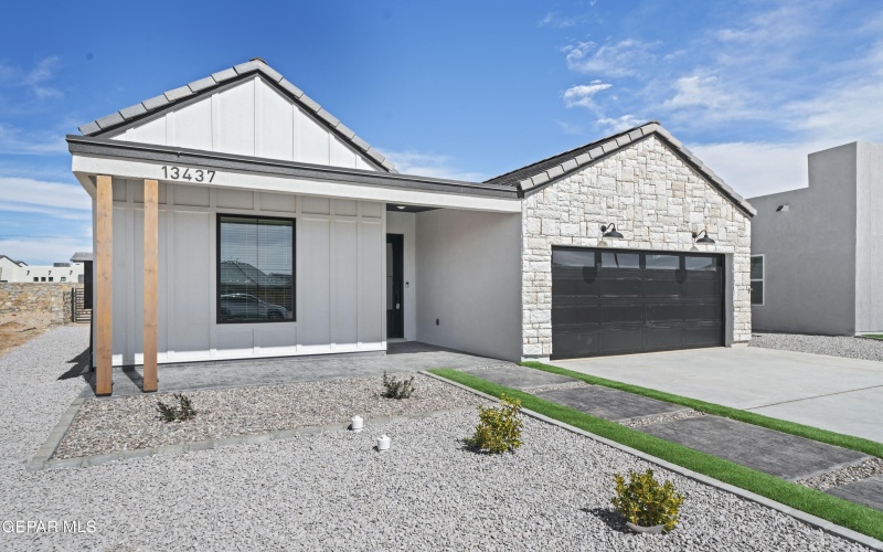 15032 Conviction Avenue, El Paso, TX 79938, 4 Bedrooms Bedrooms, ,2 BathroomsBathrooms,Residential,For Sale,15032 Conviction Avenue,924435