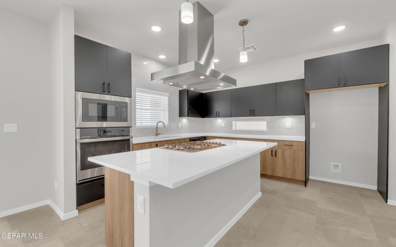 13901 Carolina Ponce Avenue, Horizon City, TX 79928, 3 Bedrooms Bedrooms, ,2 BathroomsBathrooms,Residential,For Sale,13901 Carolina Ponce Avenue,924440